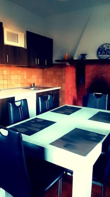 Casa Neva Apartment Cannobio Exterior photo